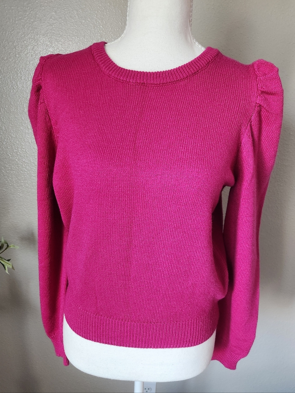 Pink Rose Sweater NWT Size S Magenta Puff Sleeve Knit Top Women Trendy